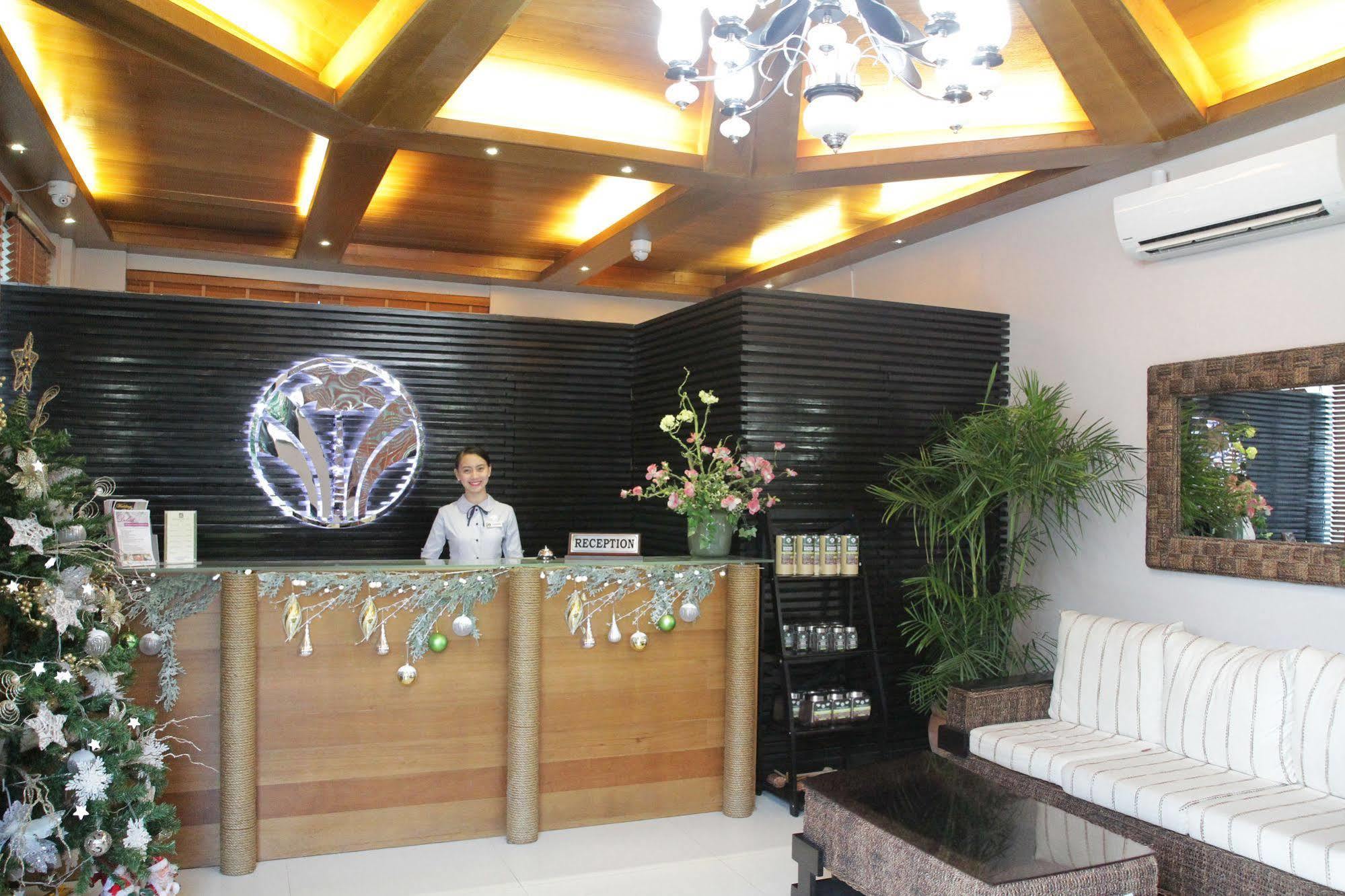 Batangas Country Club Hotel Eksteriør billede